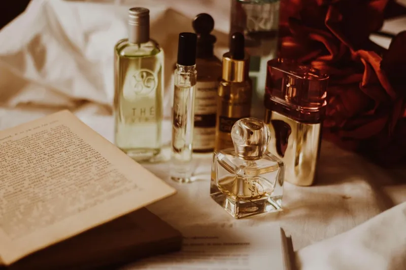 Parfum Punt luxury goods brand